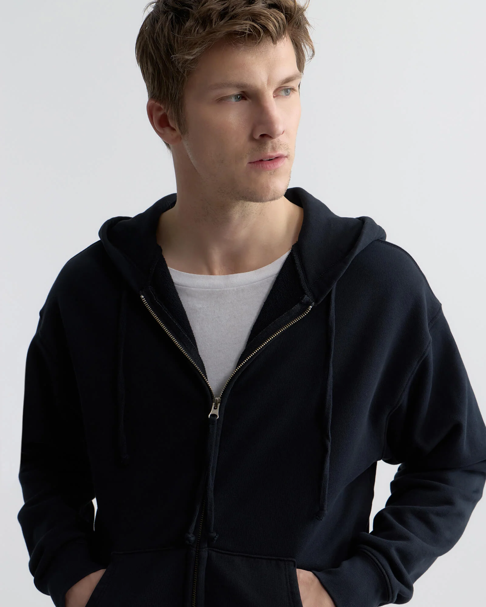 BRIAN HOODIE - Image 9
