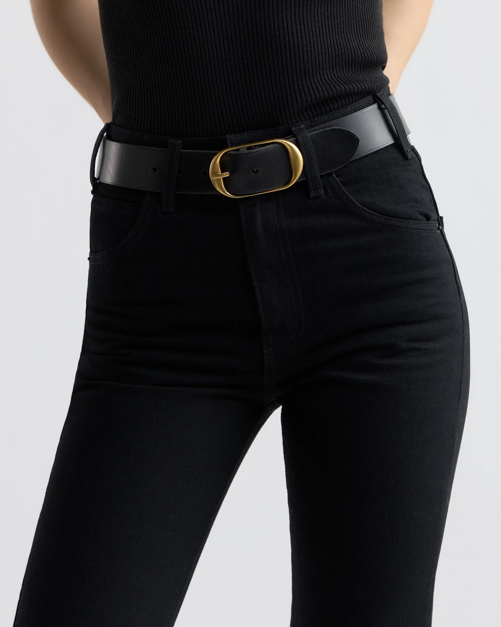 JOAN JEAN - Image 3