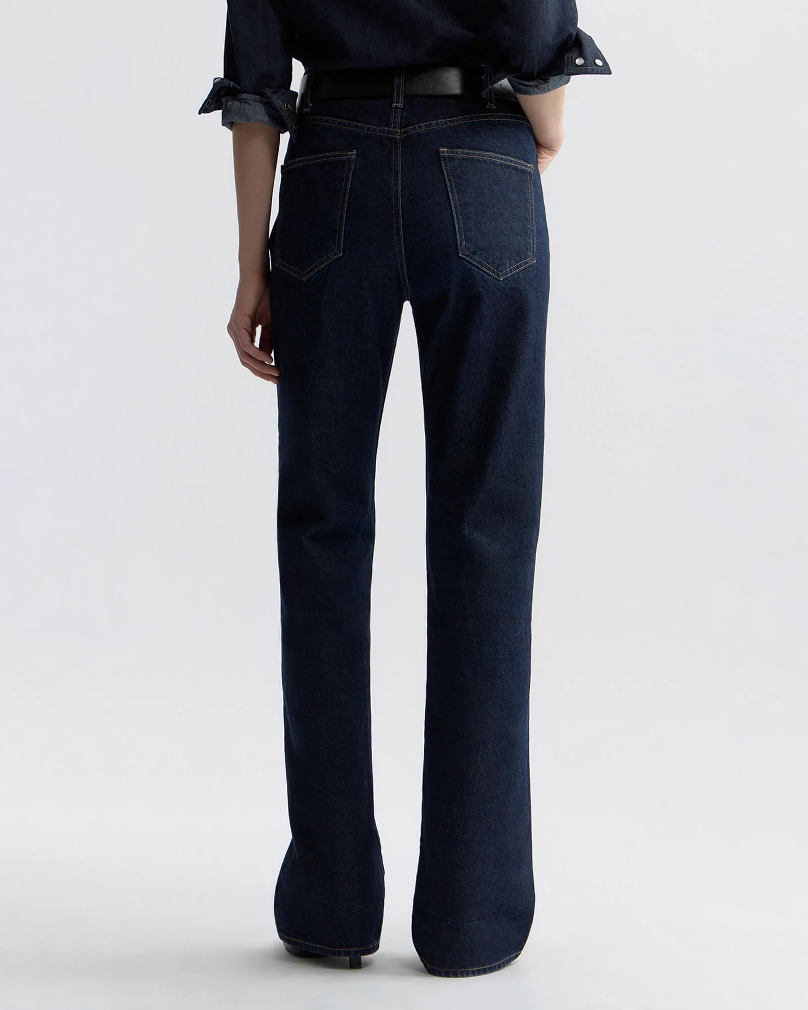 JOAN JEAN - Image 21