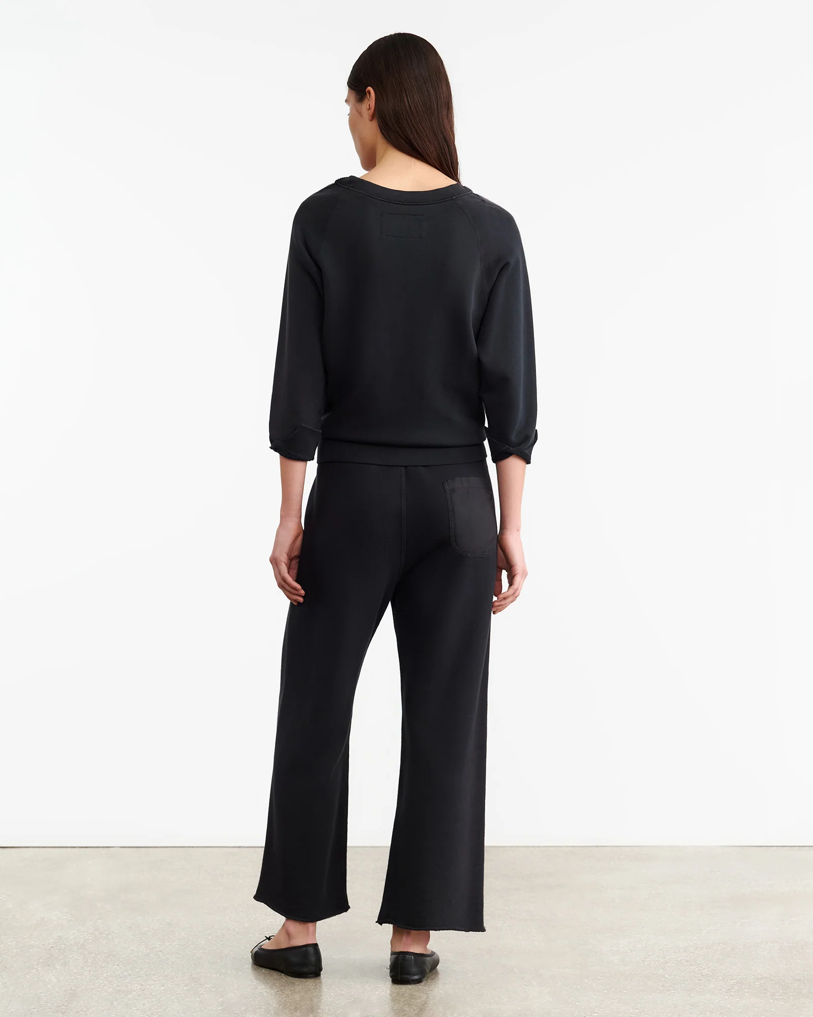 KIKI SWEATPANT - Image 12
