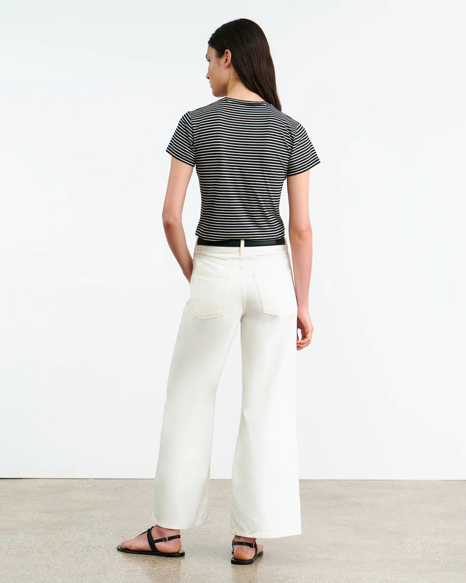 LANA TEE - Image 5