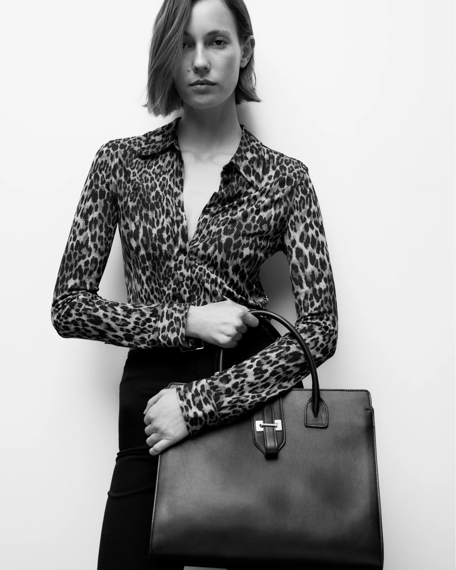 LOU BAG - Image 11