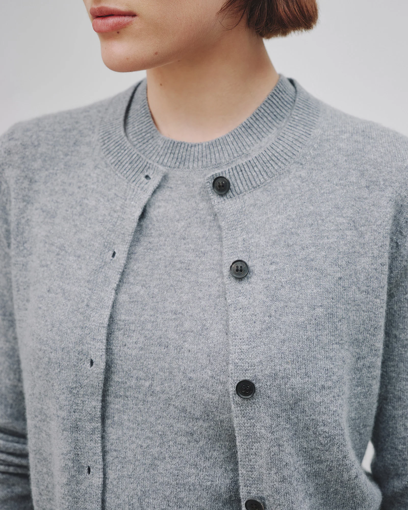 MARCH CASHMERE CARDIGAN - Image 34